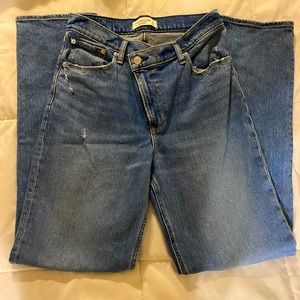 Abercrombie & Fitch 90’s Straight Ultra High Rise Jeans